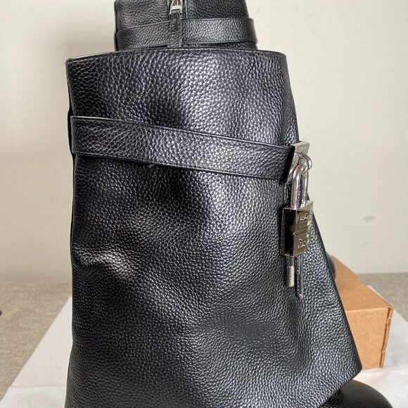 Givenchy Shark Lock Biker Ankle Boots Women's US 8 Black Calf Leather READ PLS - Picture 2 of 16